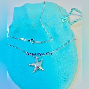 Tiffany & Co Silver Elsa Peretti 1/2” - 17” Long Starfish Necklace